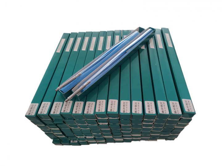 氙燈的特點及在激光設(shè)備中的作用